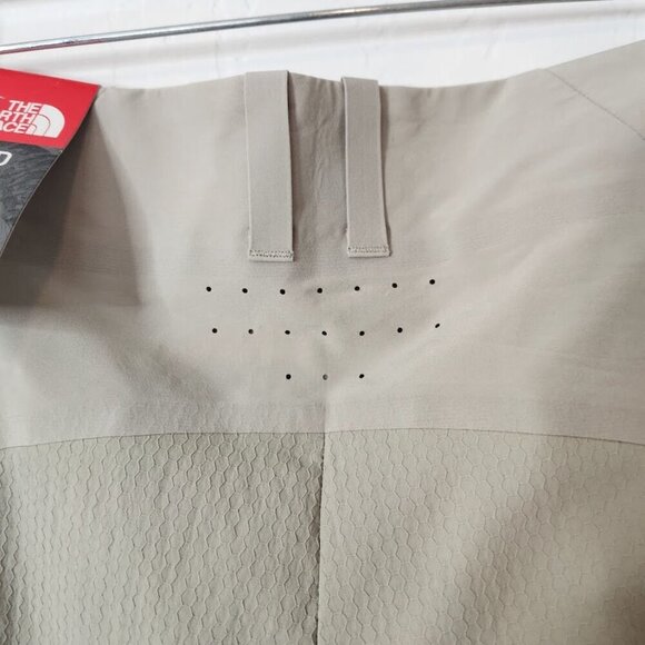 The North Face Men's Shorts Size 34 NWT - Picture 5 of 8